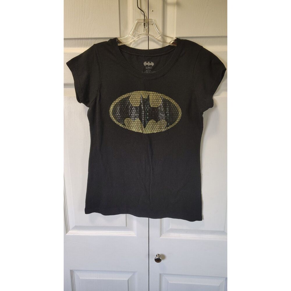 DC Comics Batman Gold Graphic Oval Bat Signal Icon Tee - Fitted Crew Neck XL
